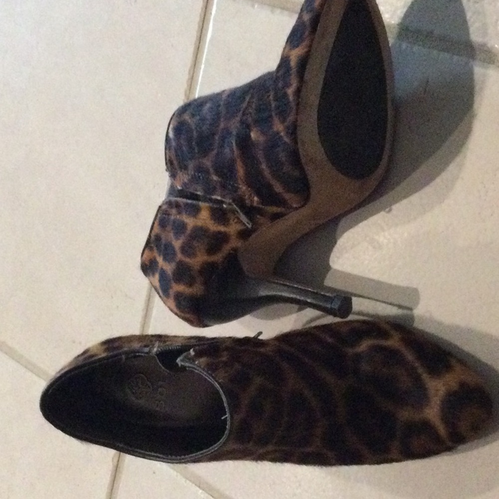 Ankle boots